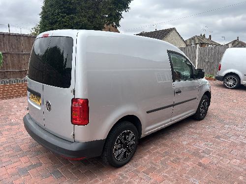 2019 VW Caddy C20