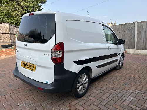 2018 Ford Transit Courier Trend